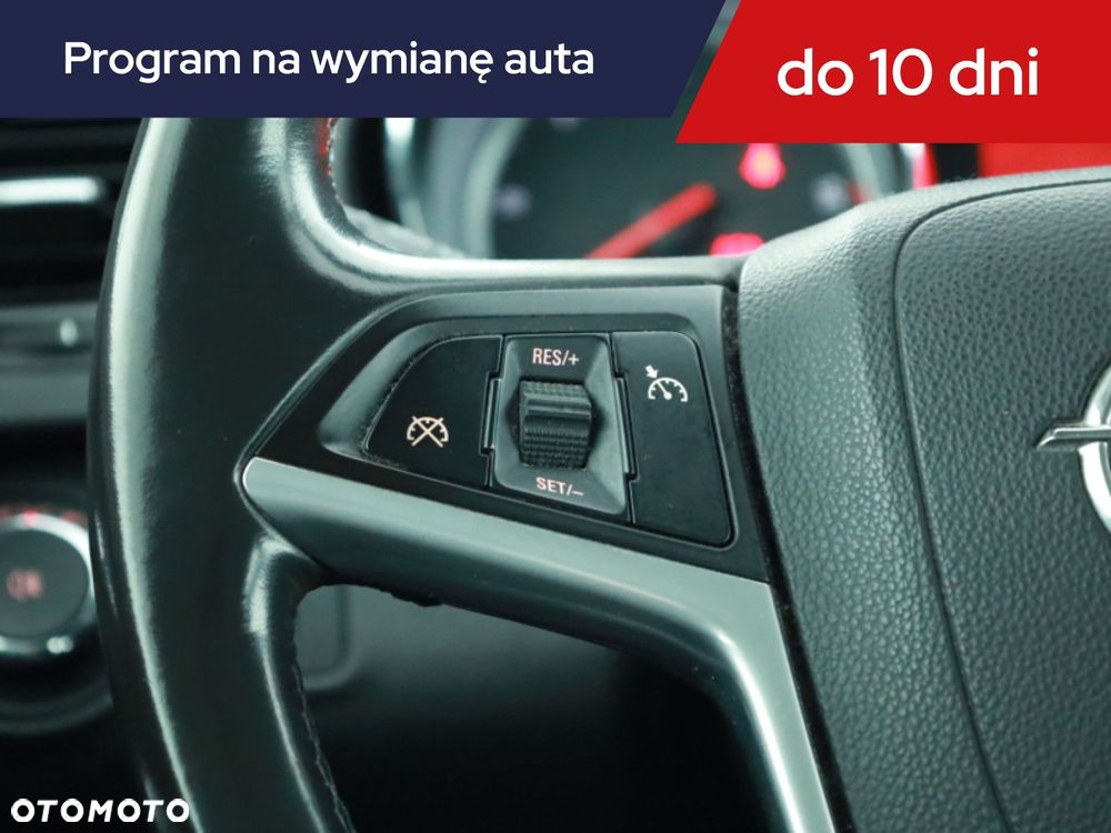 Opel Insignia - 18