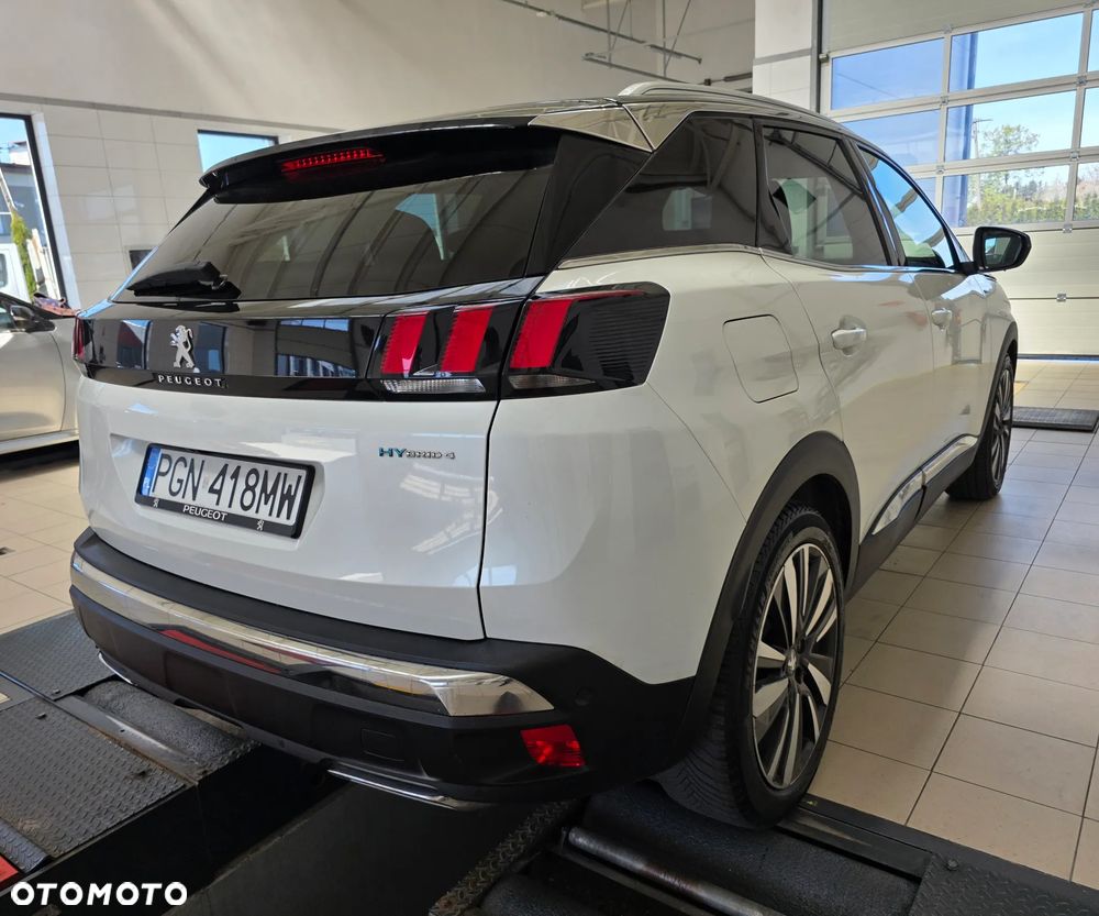 Peugeot 3008 1.6 PureTech Hybrid4 PHEV GT S&S EAT8 - 5