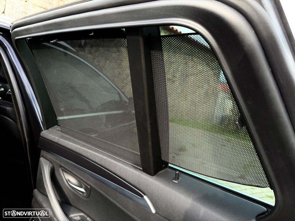 BMW 520 d Pack M Auto - 38