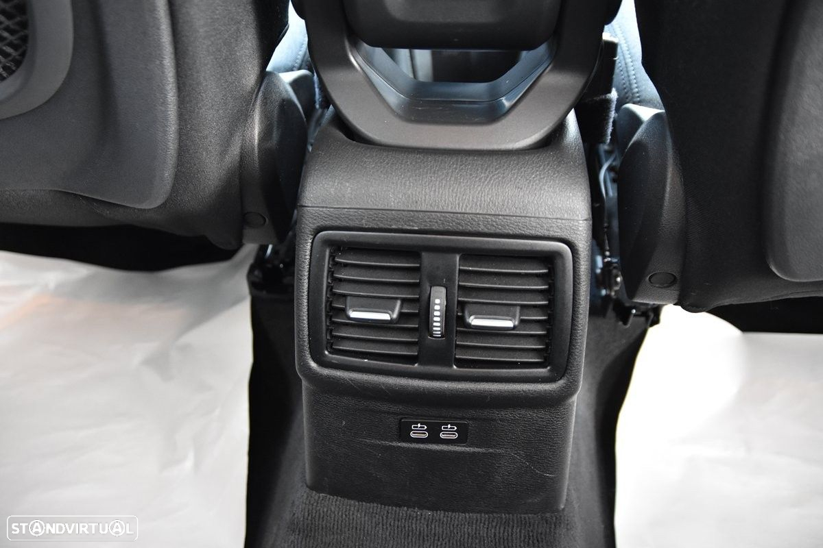 BMW X1 16 d sDrive - 28