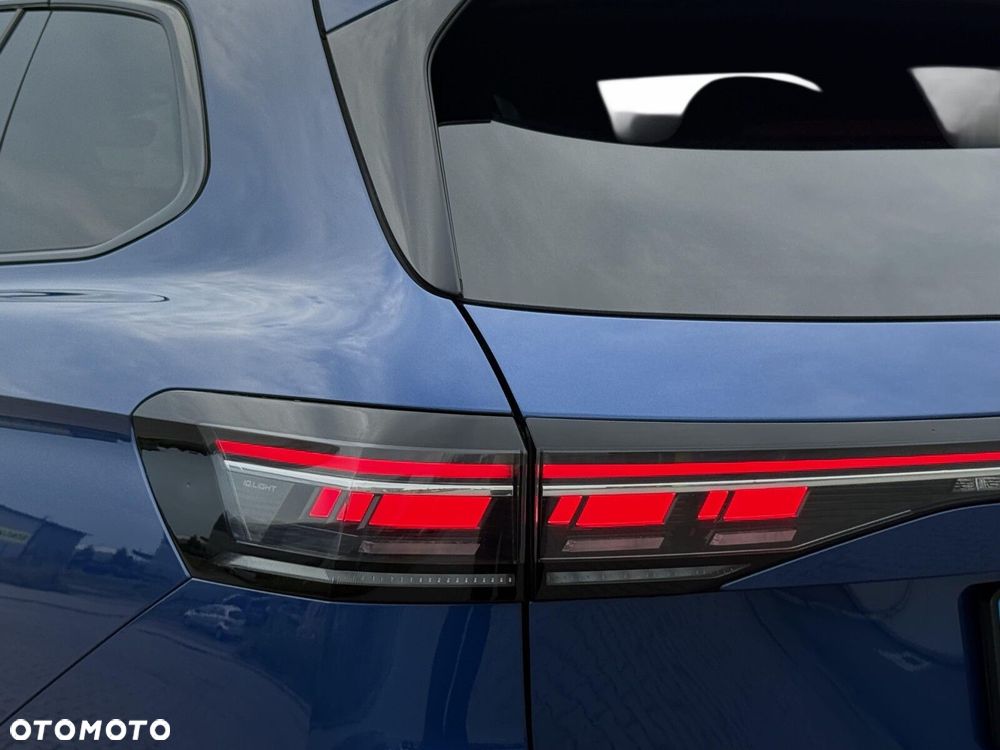 Volkswagen Passat Variant - 13