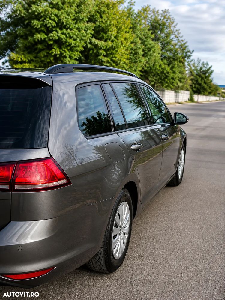 Volkswagen Golf 1.6 TDI DPF BMT Comfortline - 4