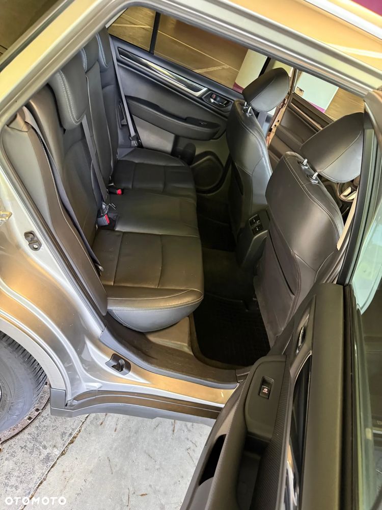 Subaru Outback 2.5i Exclusive (EyeSight) Lineartronic - 9
