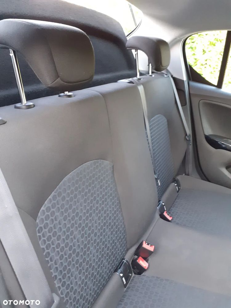 Opel Corsa - 10