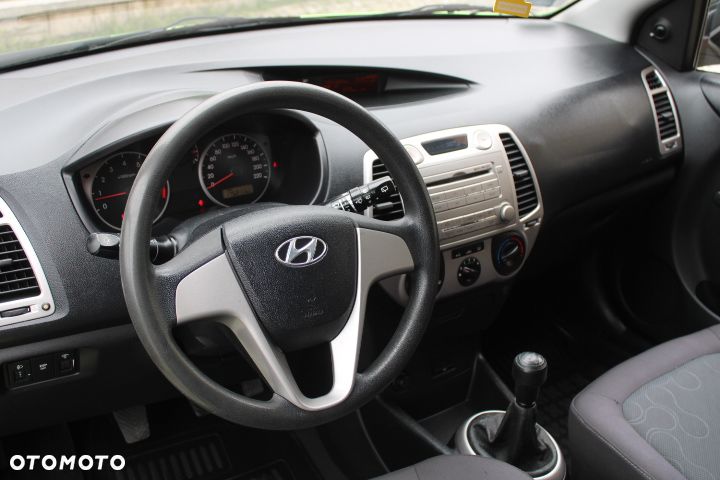 Hyundai i20 - 8