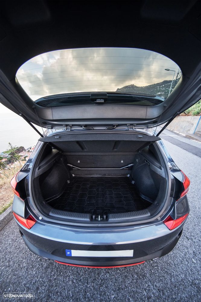 Hyundai i30 2.0 T-GDI N Performance - 11