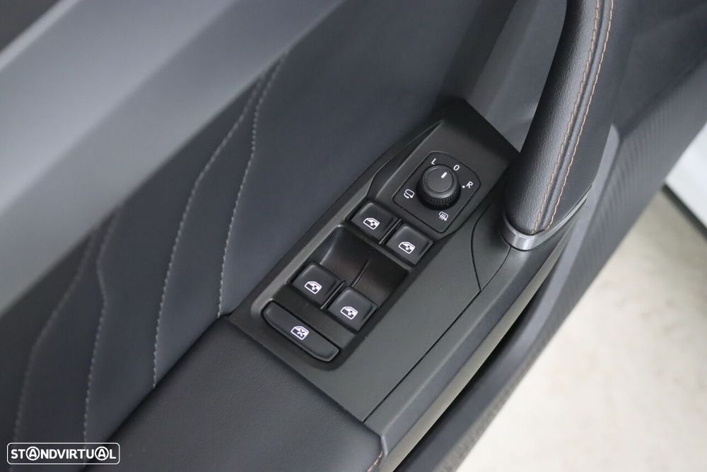 Cupra Formentor 1.4 e-Hybrid DSG - 16