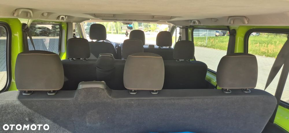 Renault Trafic Grand 1.6 dCi - 10