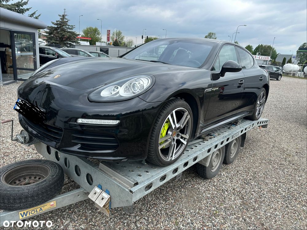 Porsche Panamera - 2