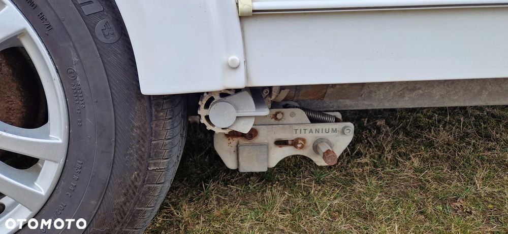 Elddis Xplore 574 - 9