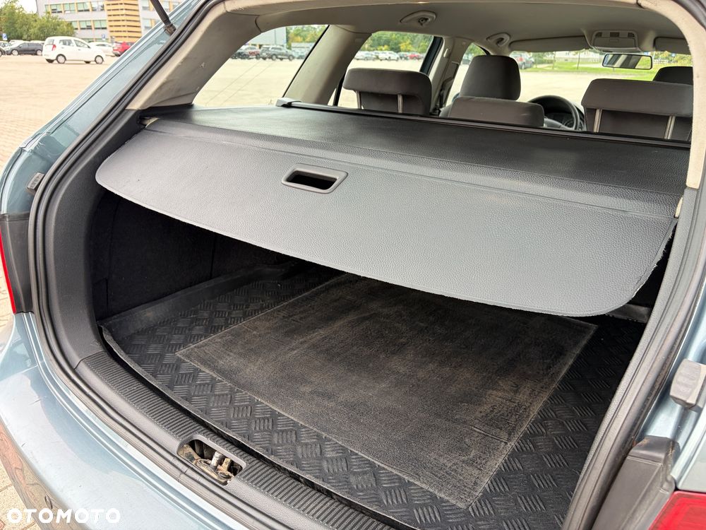 Volkswagen Golf 1.9 TDI Trendline - 27