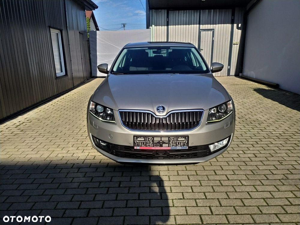 Skoda Octavia 1.4 TSI Edition DSG - 11