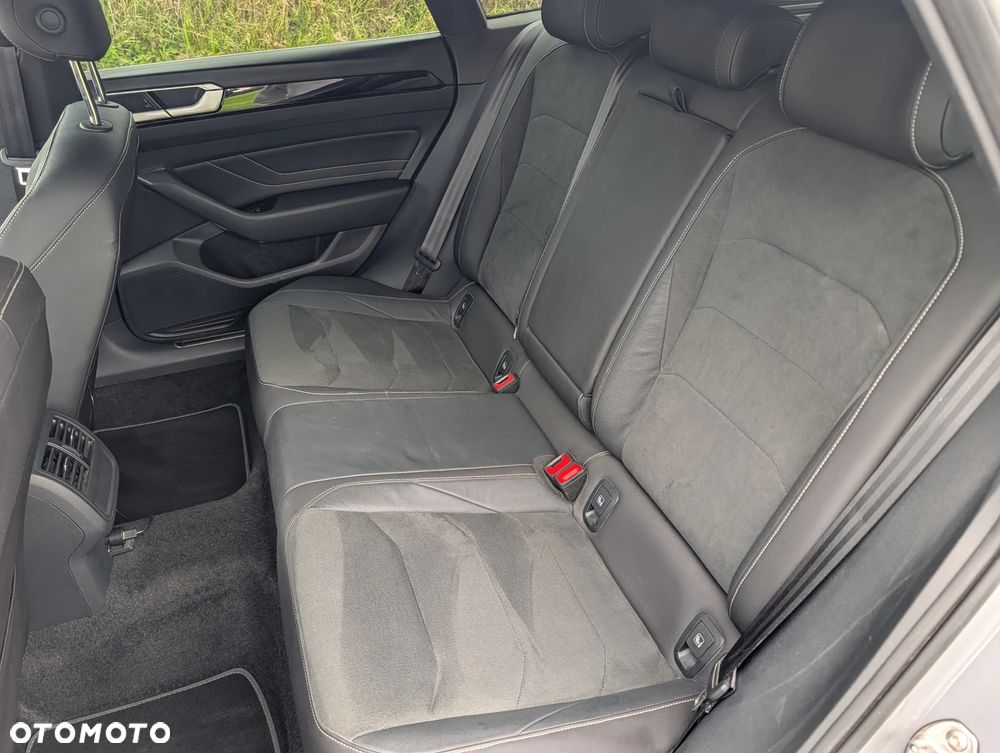Volkswagen Arteon 2.0 TDI R-Line DSG - 19