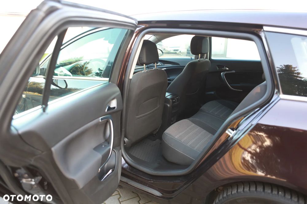 Opel Insignia 2.0 CDTI - 8