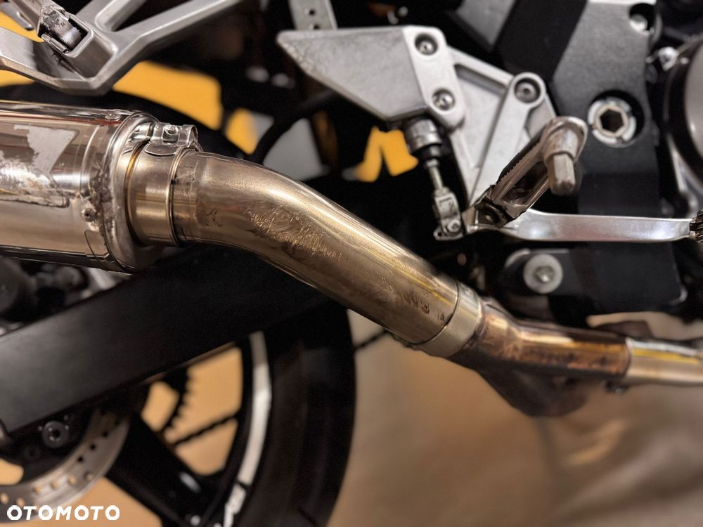 Suzuki SV - 12