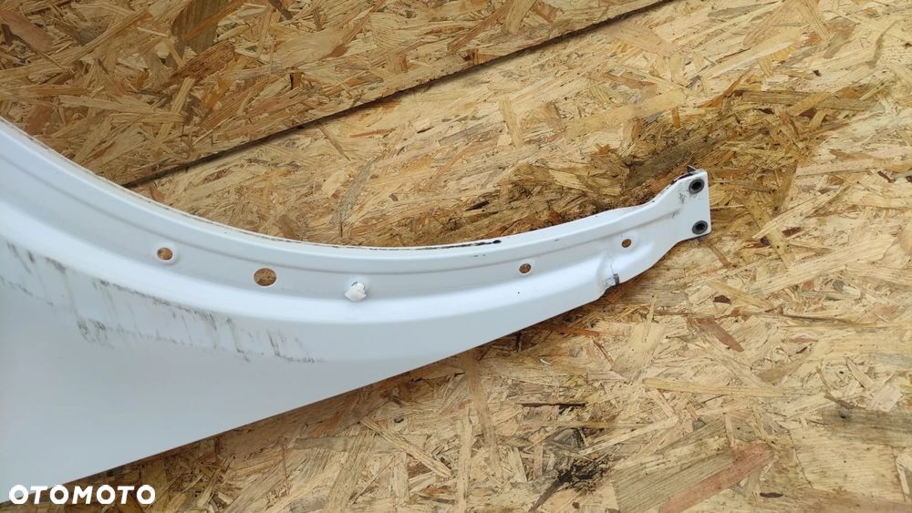 Błotnik prawy Audi Q3 11-18 rok - 12