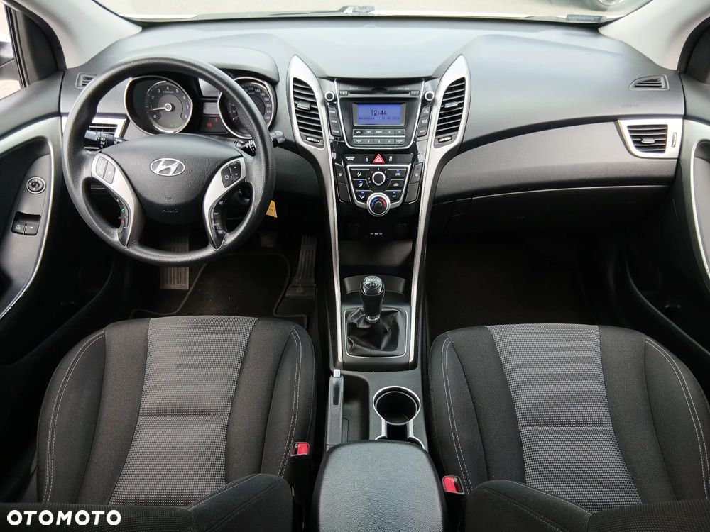 Hyundai i30 1.4 Classic + - 5