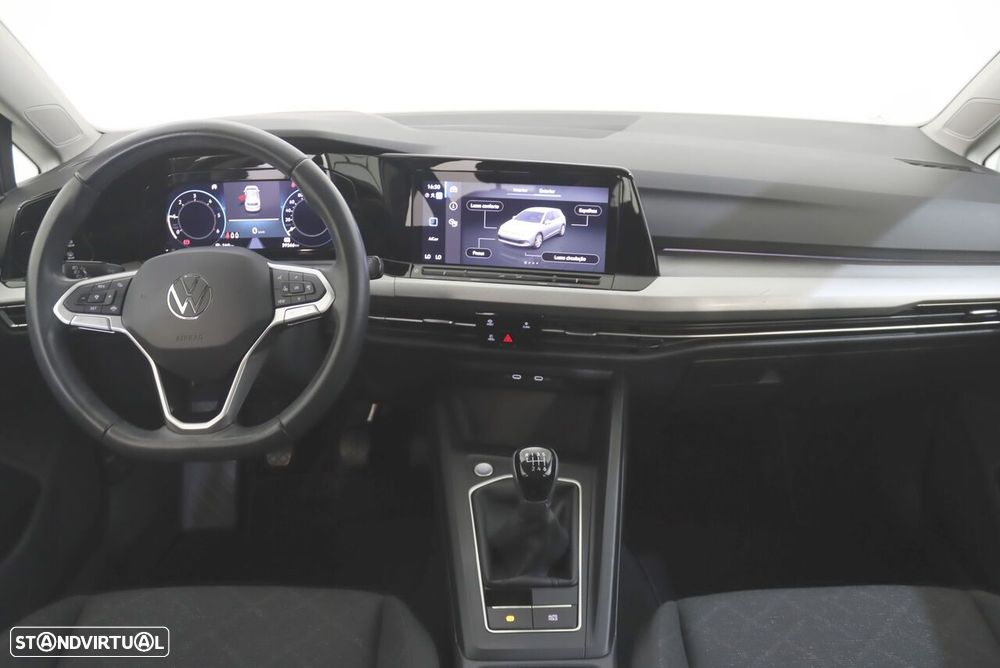 VW Golf 2.0 TDI Conceptline - 6