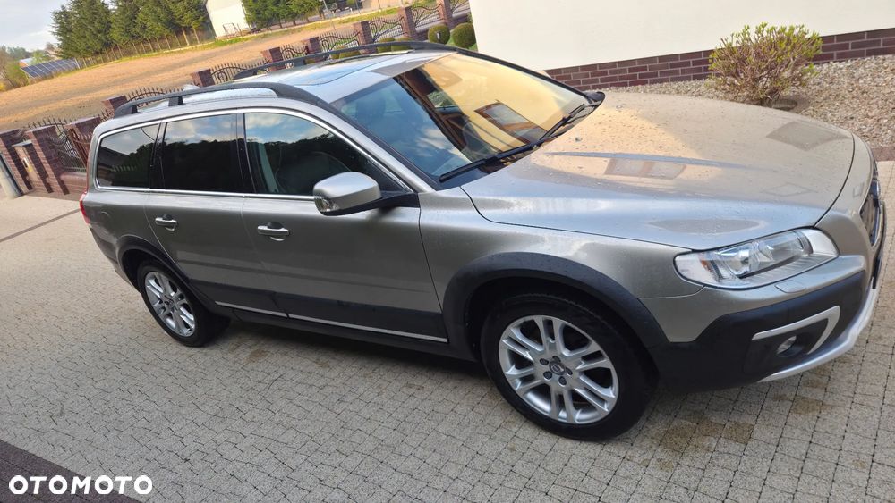 Volvo XC 70 D5 AWD Summum - 5