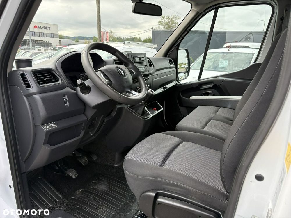Renault Master - 10