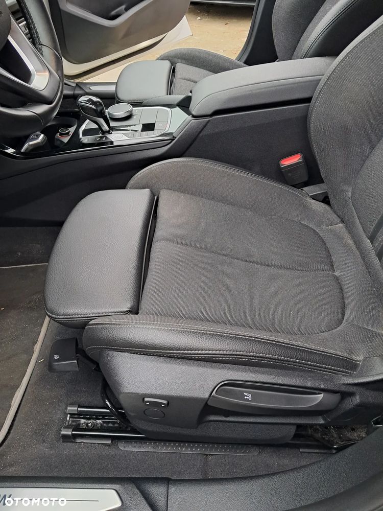 BMW Seria 1 118d ColorVision Edition sport - 5