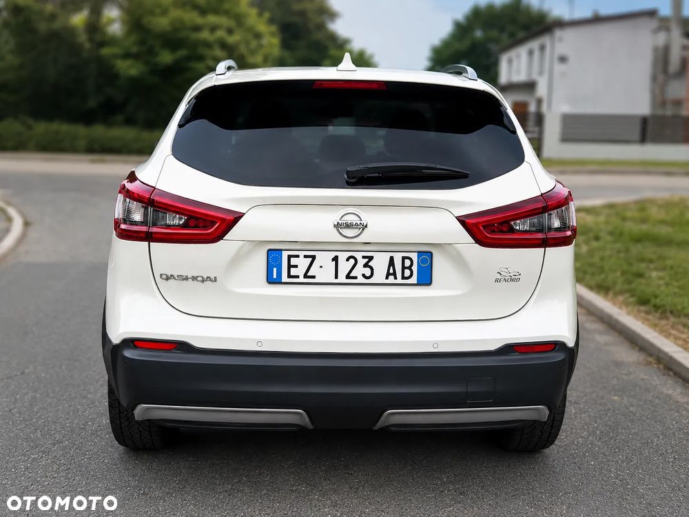 Nissan Qashqai 1.2 DIG-T N-Connecta EU6 - 6