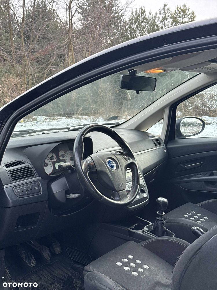 Fiat Grande Punto 1.4 16V Racing - 2