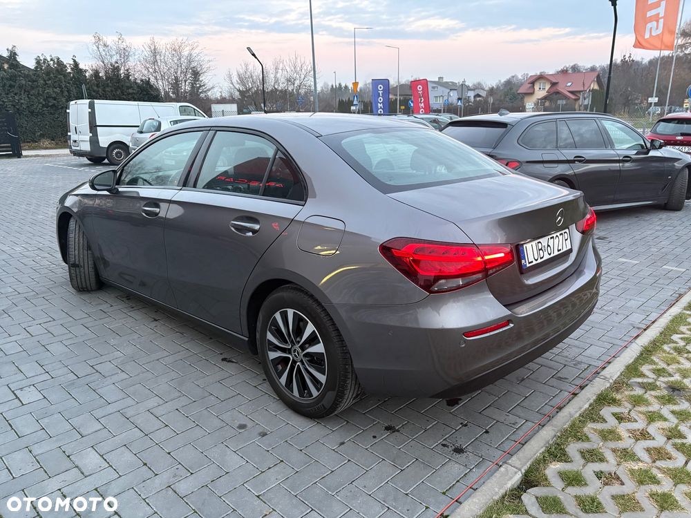 Mercedes-Benz Klasa A 180 d 8G-DCT Lim Entry - 26