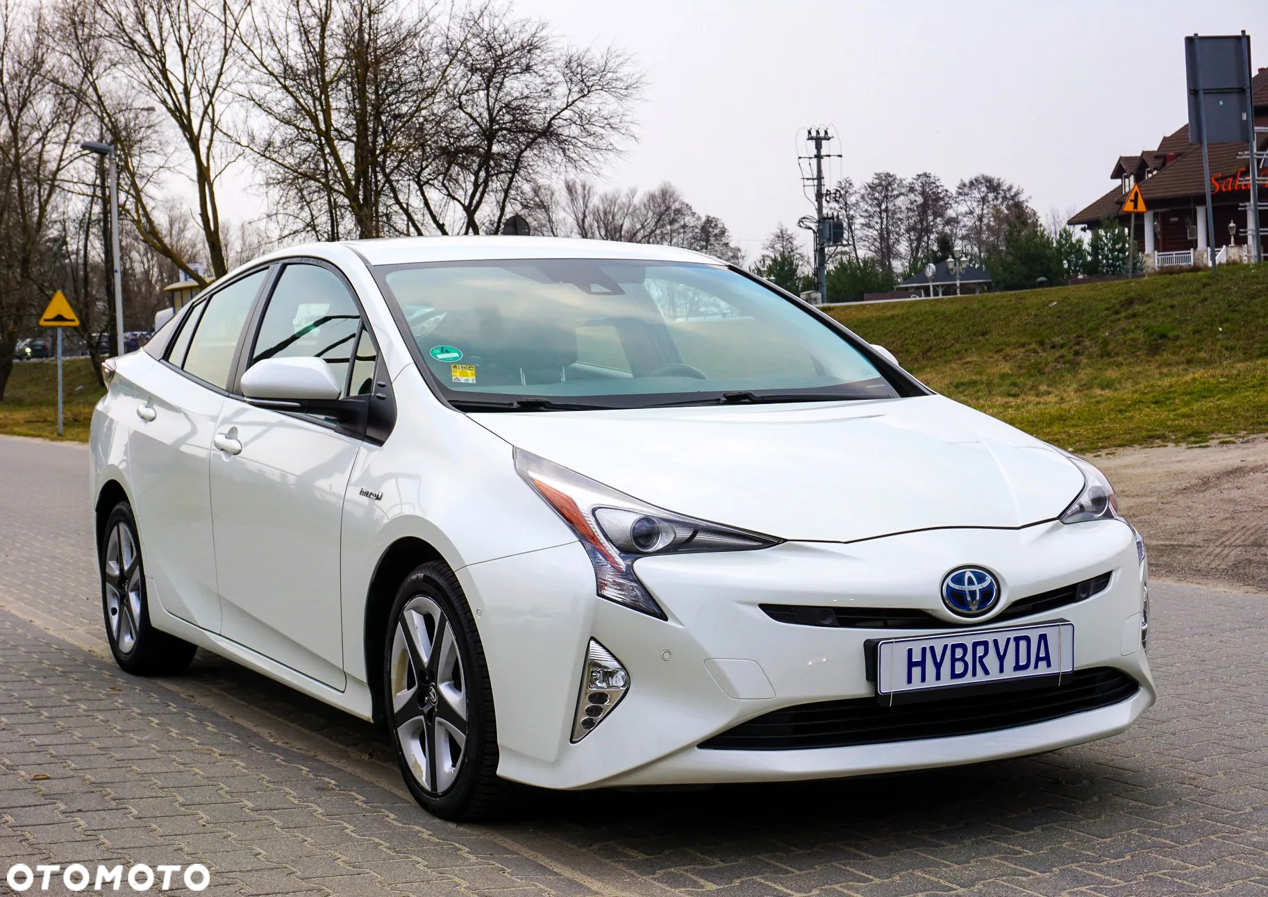 Toyota Prius 1.8 Hybrid Executive - 14
