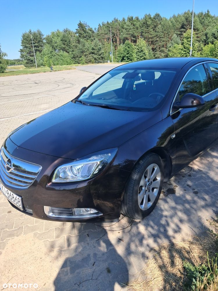 Opel Insignia - 1