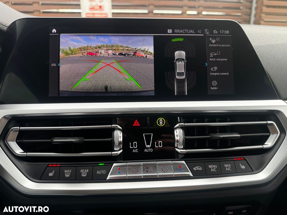 BMW Seria 3 330e Aut. Luxury Line - 35