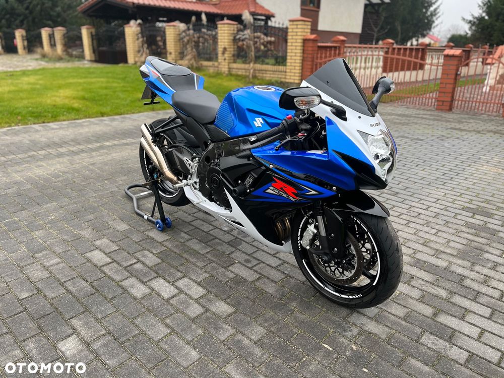 Suzuki GSX-R - 2