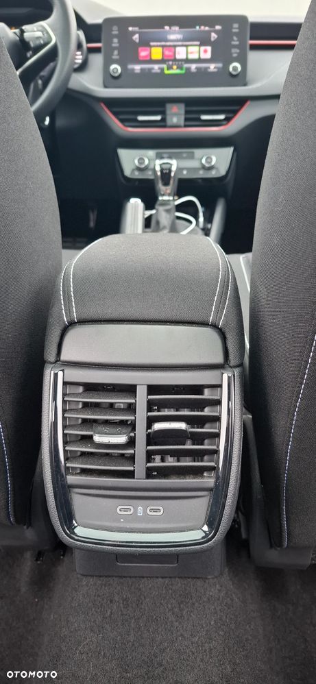 Skoda Kamiq 1.0 TSI Monte Carlo DSG - 39