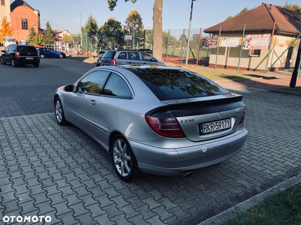 Mercedes-Benz Klasa C - 2