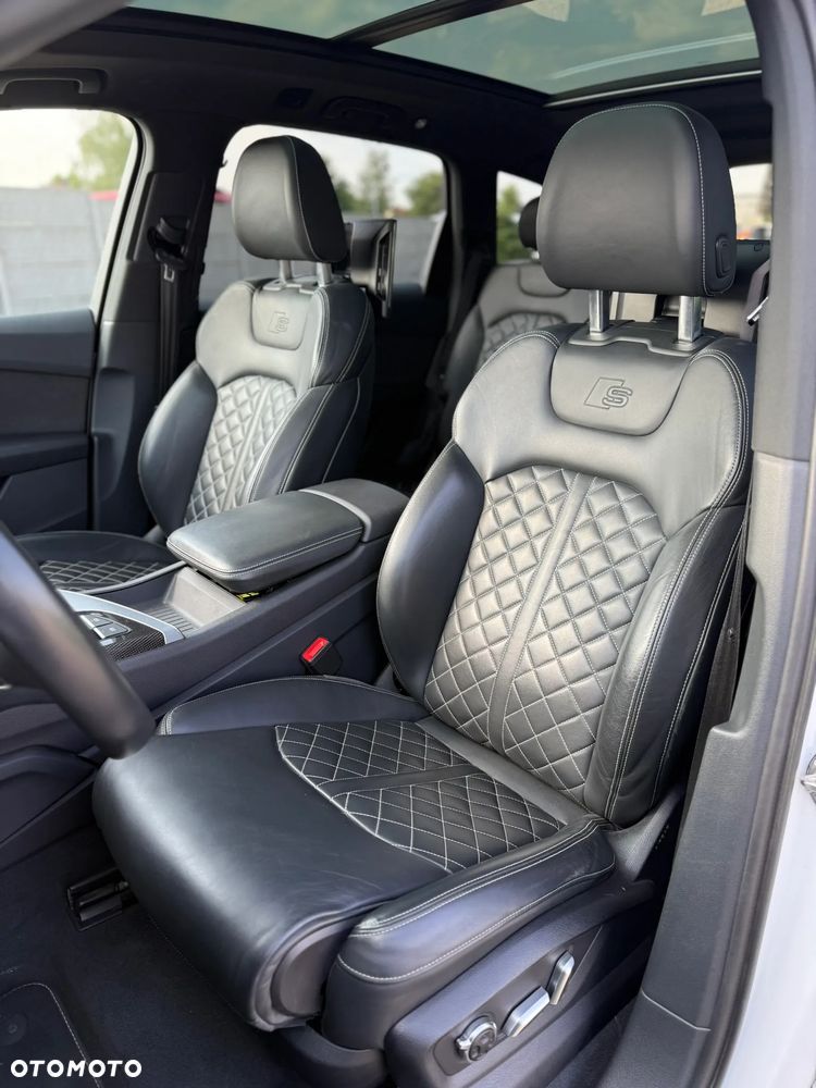 Audi SQ7 4.0 TDI Quattro Tiptronic - 23
