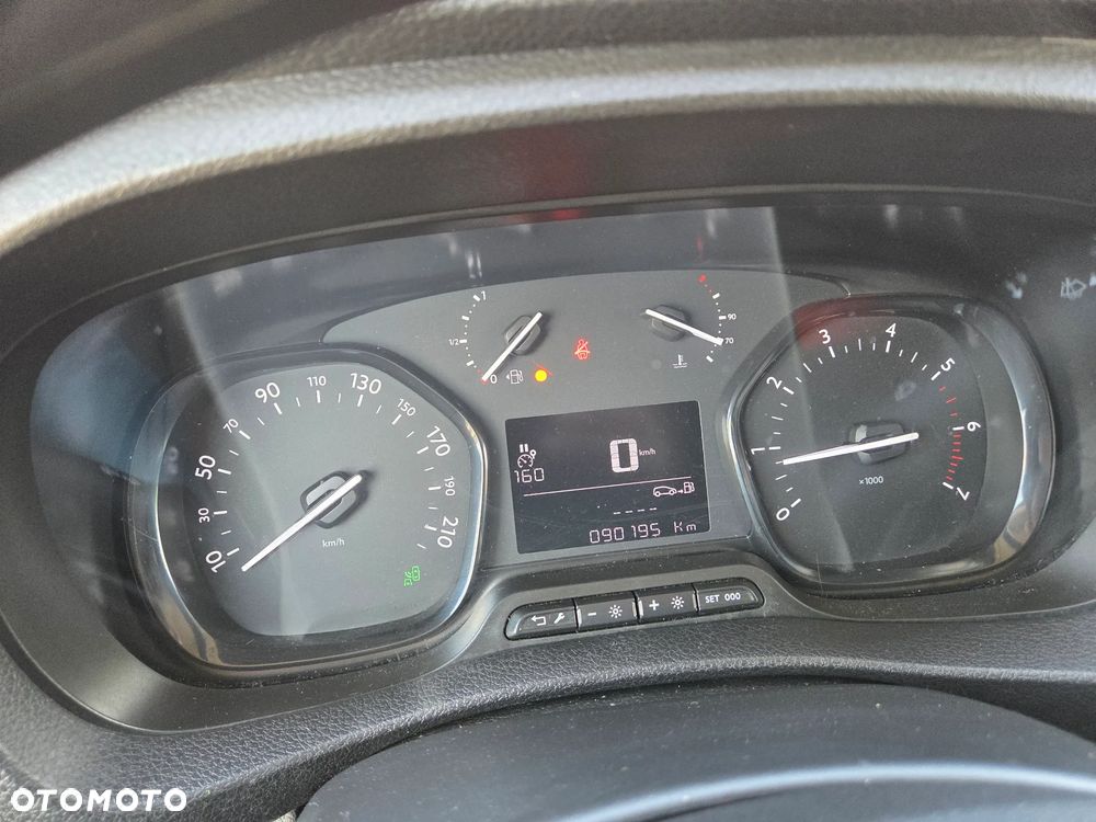 Opel VIVARO - 22