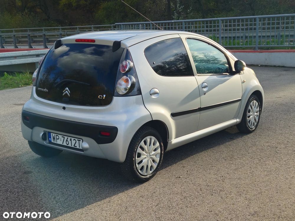 Citroën C1 ver-1-0-vti-airscape-feel - 5