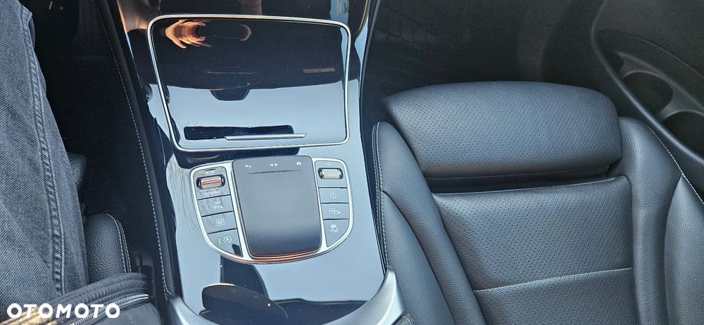 Mercedes-Benz GLC 200 4-Matic - 9