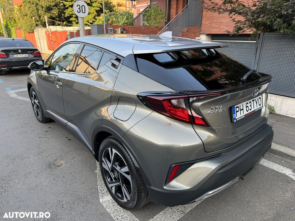 Toyota C-HR 2.0 HEV 180 CP 4x2 CVT Dynamic - 10
