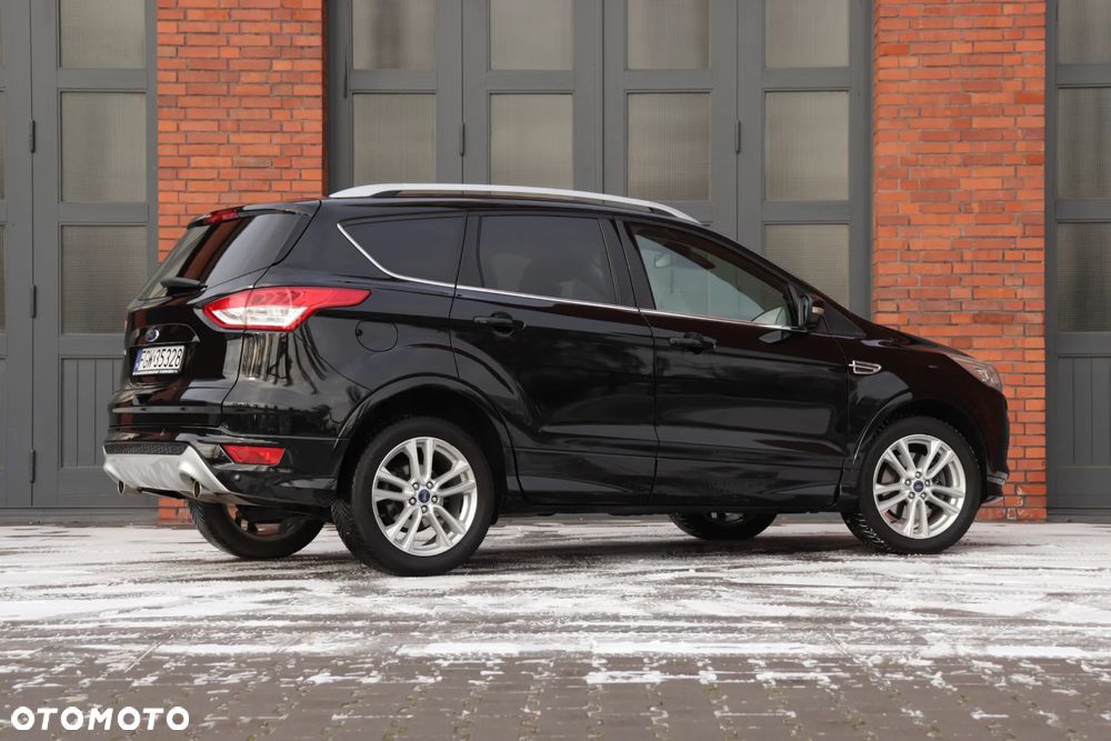 Ford Kuga 2.0 TDCi 4x2 Titanium - 12