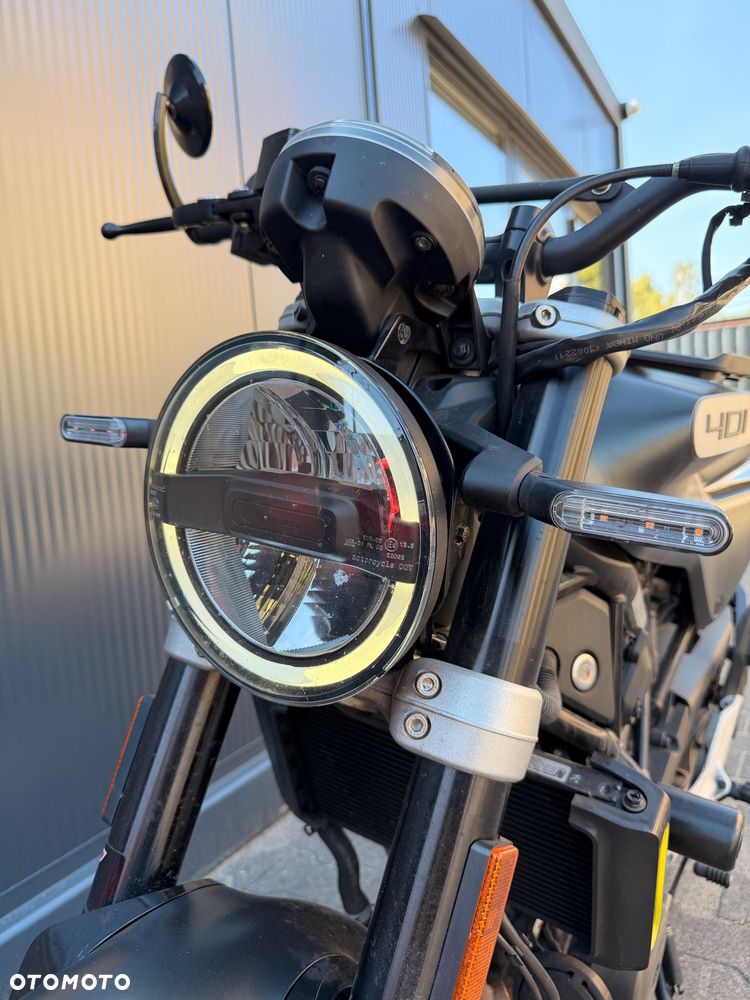 Husqvarna Svartpilen - 10