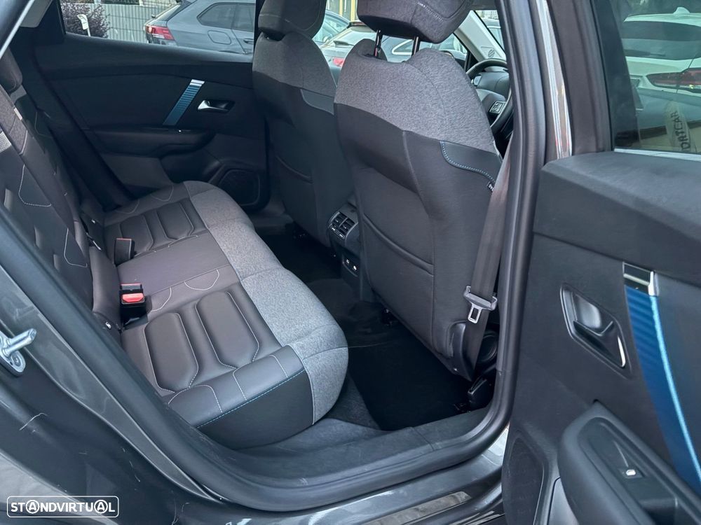 Citroën e-C4 50 kWh Shine Pack - 27