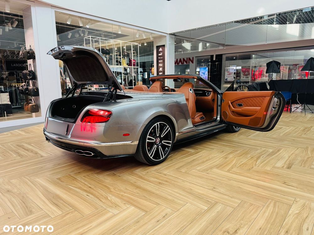 Bentley Continental GT - 22
