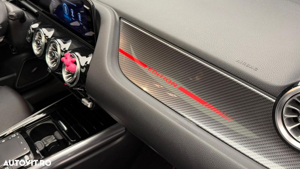 Mercedes-Benz GLA 250 4MATIC 8G-DCT Edition 1 - 24