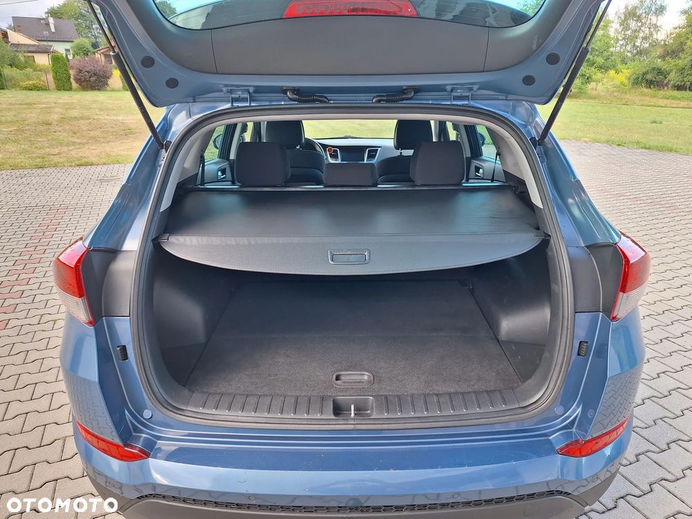 Hyundai Tucson 1.7 CRDI BlueDrive Style 2WD - 28
