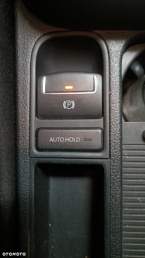 Volkswagen Tiguan - 16