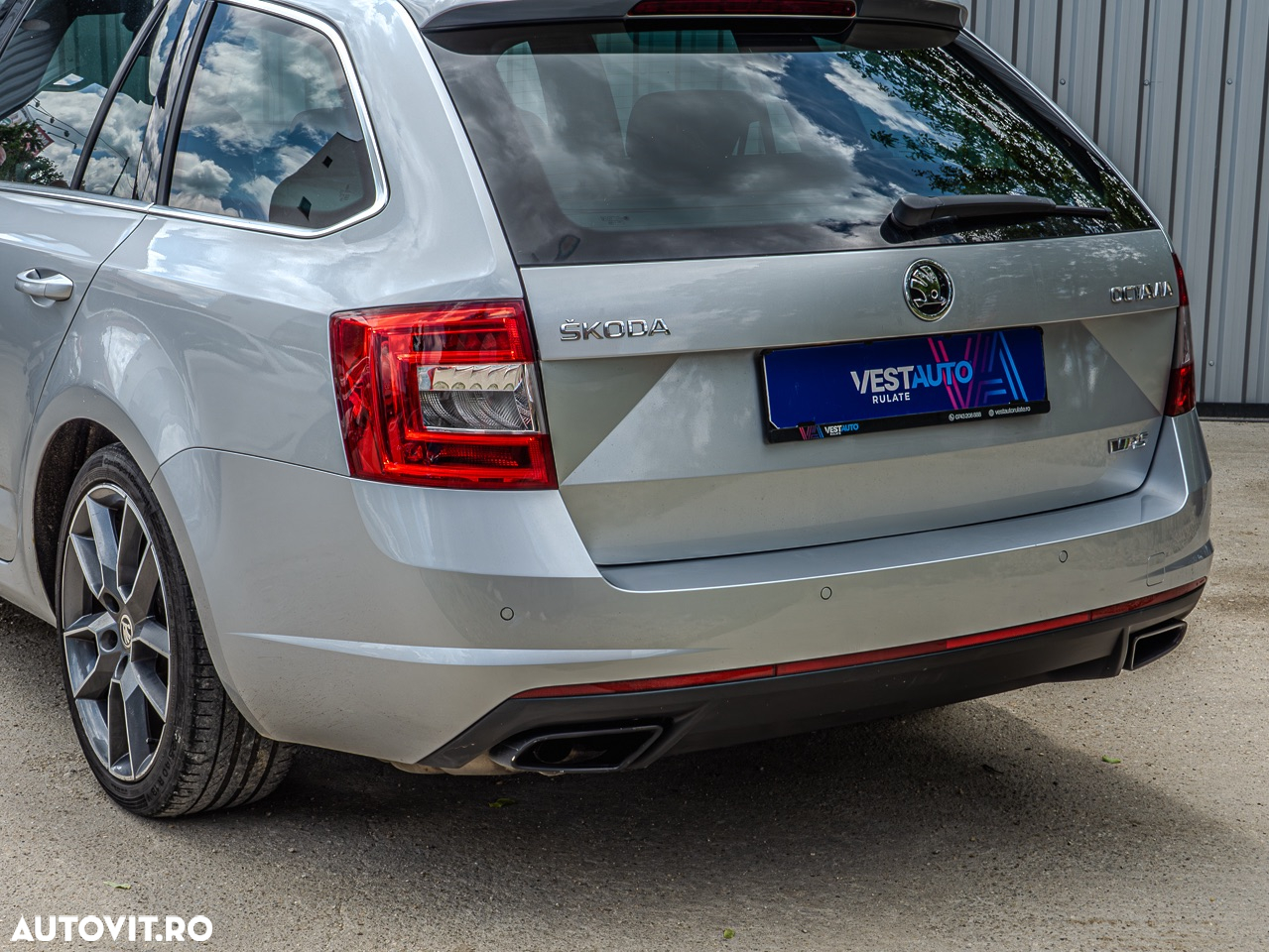 Skoda Octavia Combi Diesel 2.0 TDI DSG RS - 39