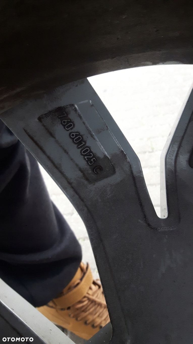 VW TOUAREG AUDI Q7 FELGI IDEALNE OPONY GOODYEAR F1 - 6