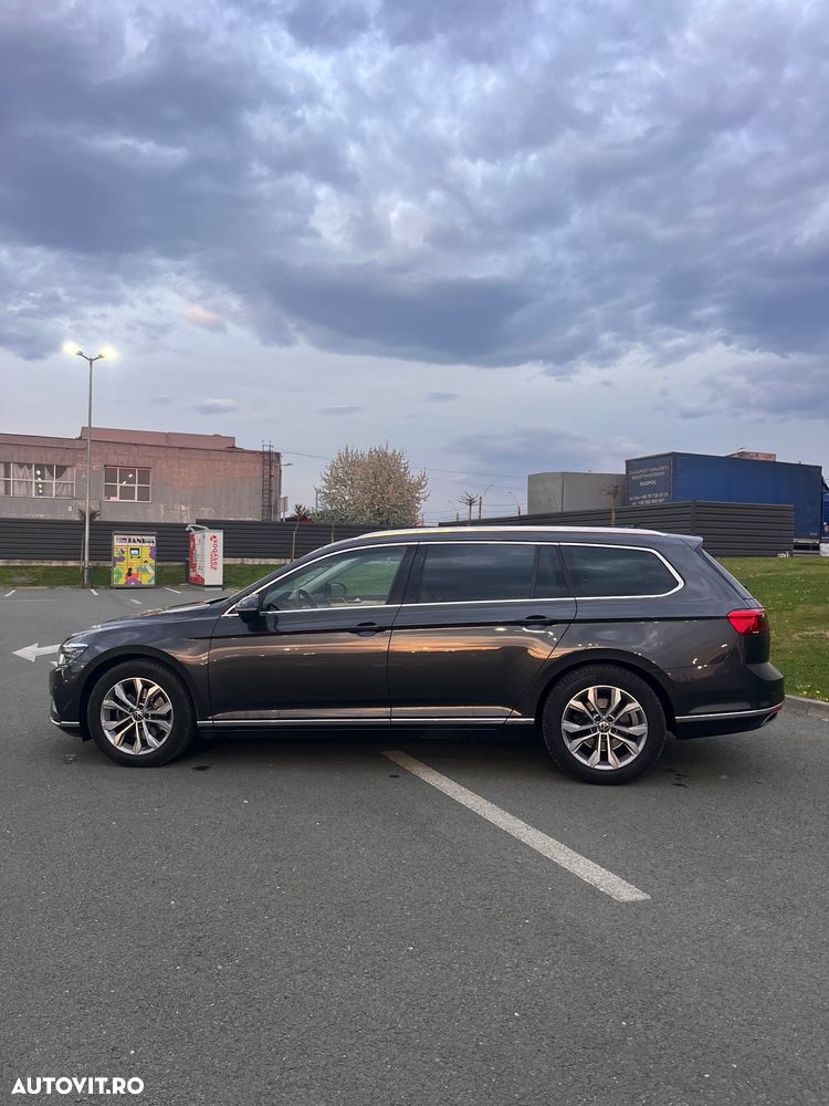Volkswagen Passat 2.0 TDI SCR DSG Elegance - 4