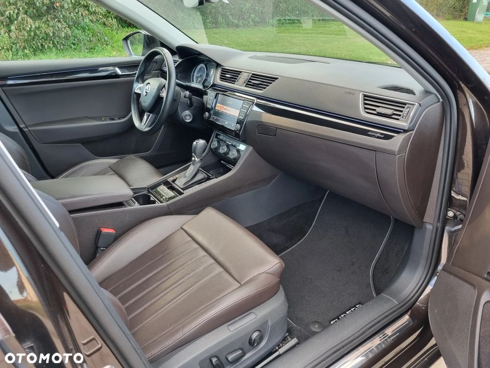 Skoda Superb 2.0 TDI L&K DSG - 13